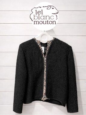 Traditional Black Wool Jacket – Le Blanc Mouton (Size M)